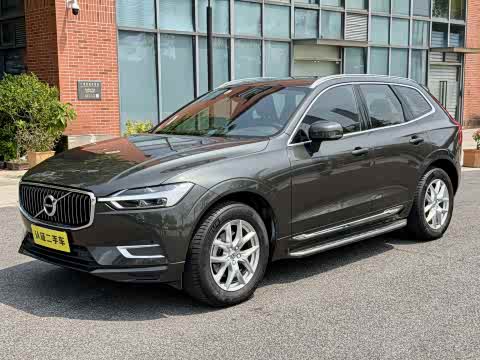Volvo XC60 2021 T 5 4 WD — фото 18