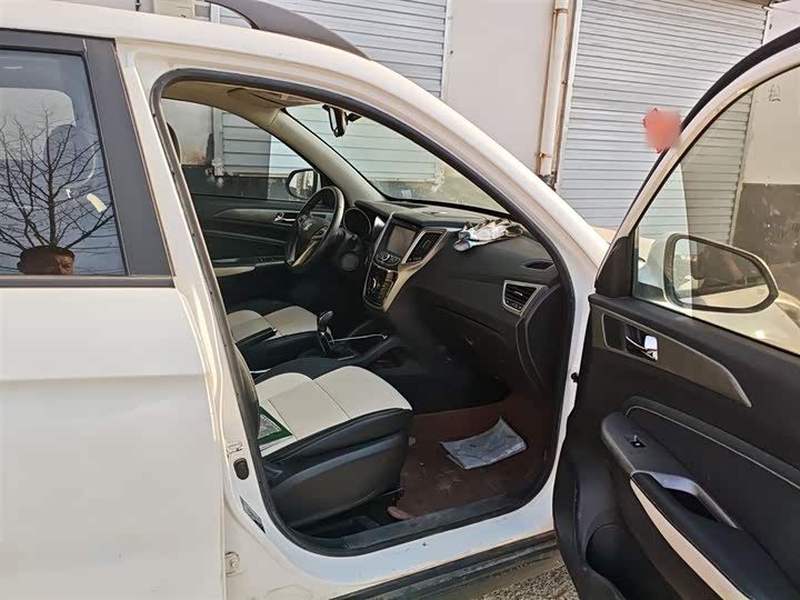 Changan CS35 2017 1.6 L MTLuxury — фото 19