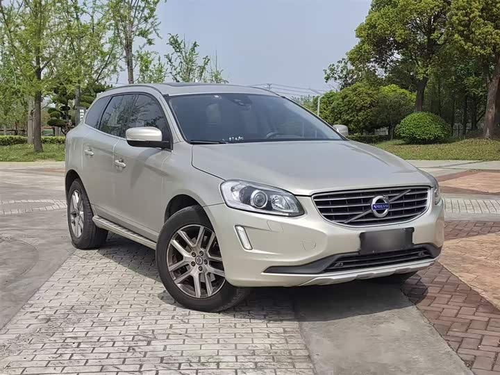 Volvo XC60 2017 T 5 AWD — фото 21