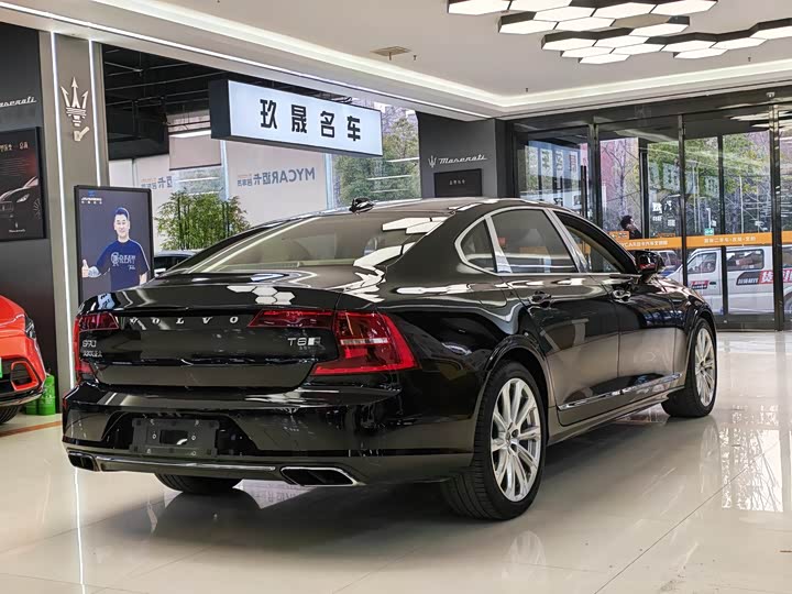 Volvo S90 Hybrid 2019 T 8 E Hybrid 3 VI — фото 18