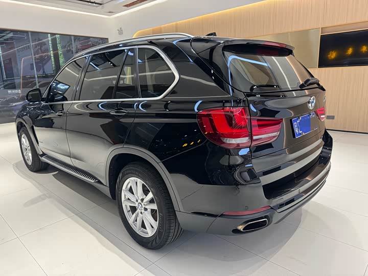 BMW X5 2018 x Drive 35i — фото 4
