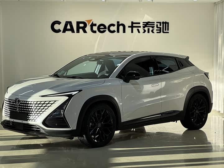Changan UNI-T 2022 2.0 T — фото 1