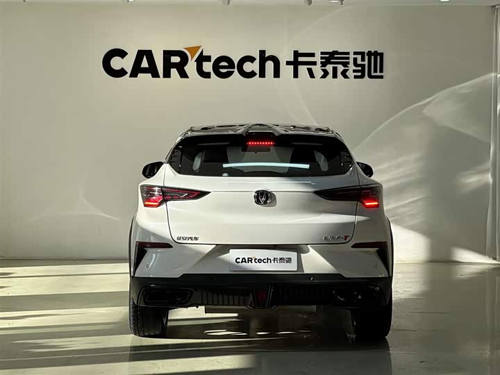Changan UNI-T 2022 2.0 T Premium — фото 5