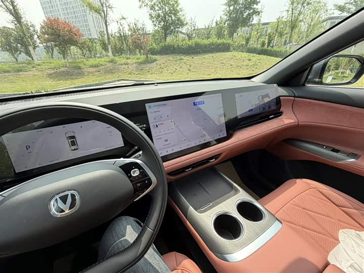 Changan CS75 PLUS 2025 UItra 2.0 T — фото 12