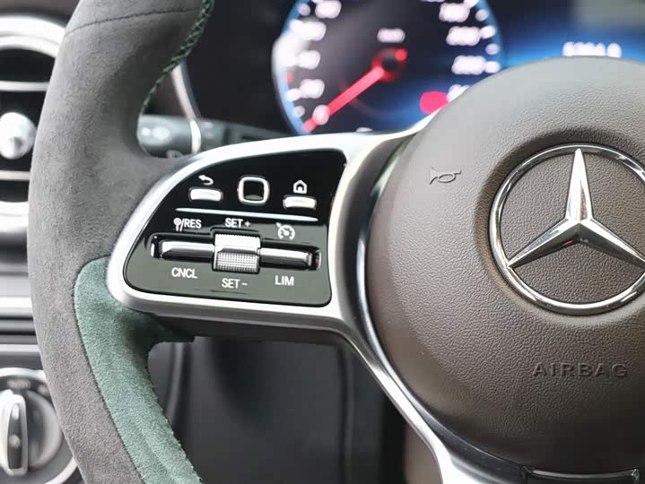Mercedes-Benz GLC 2021 GLC 260 L 4 MATIC — фото 17