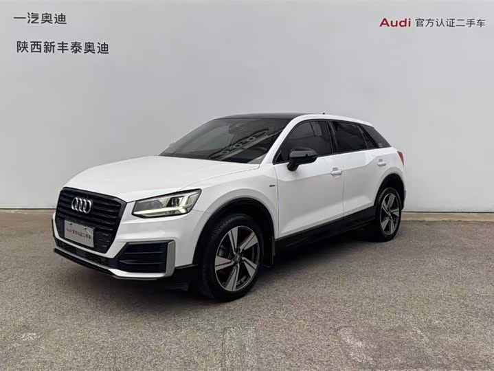 Audi Q2L 2020 35 TFSI — фото 1