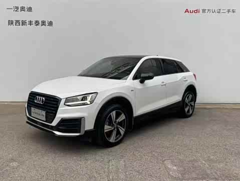 Audi Q2L 2020 35 TFSI — фото 31