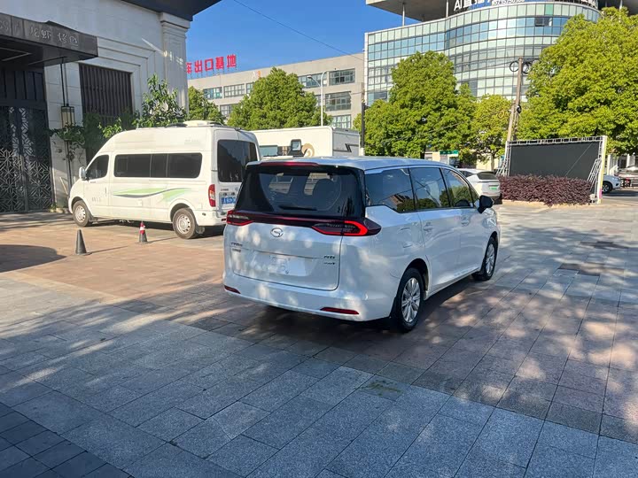 Trumpchi M6 2021 270 T MT ( ) — фото 16