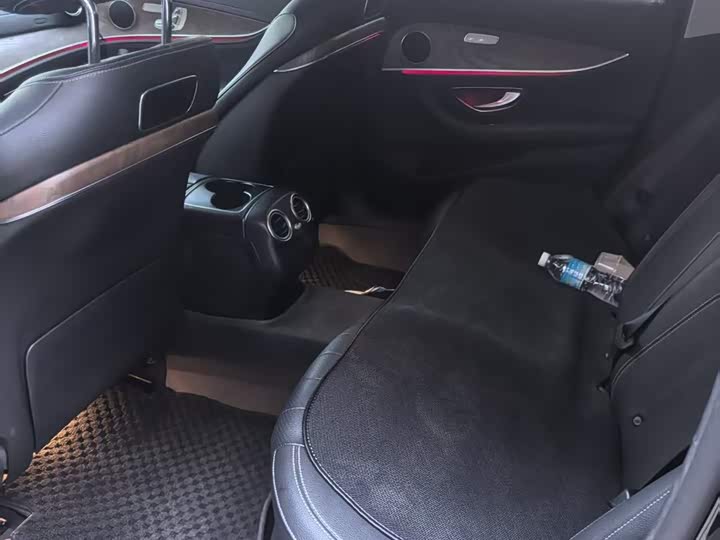 Mercedes-Benz E-Class 2017 E 300 L — фото 5