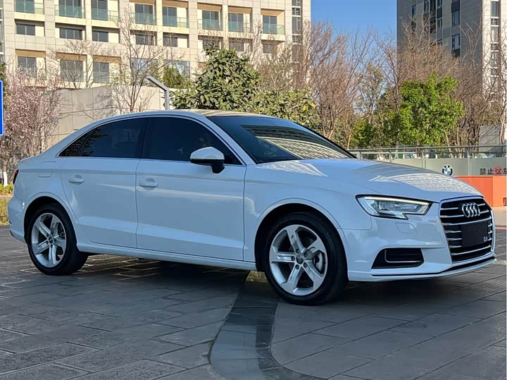 Audi A3 2020 Limousine 35 TFSI VI — фото 3