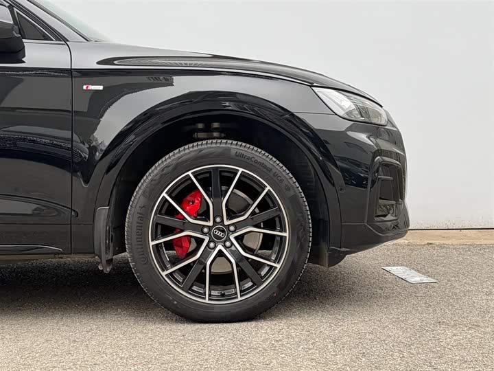 Audi Q5L 2024 45 TFSI — фото 23