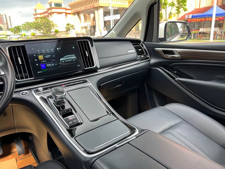 Trumpchi M8 2021 390 T — фото 13