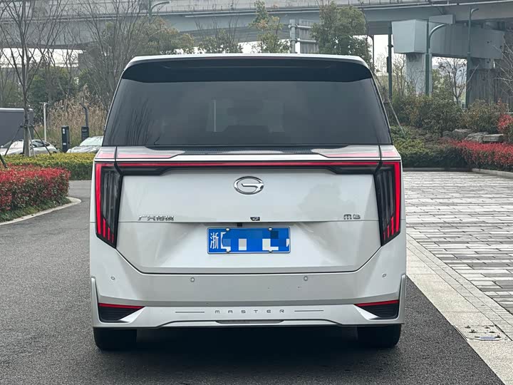 Trumpchi M8 2023 400 T — фото 5