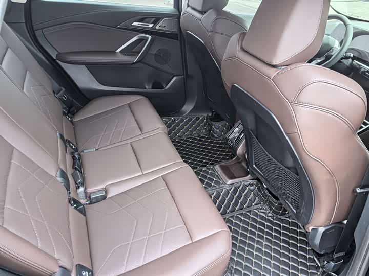 BMW X1 2024 s Drive 25 Li X — фото 10