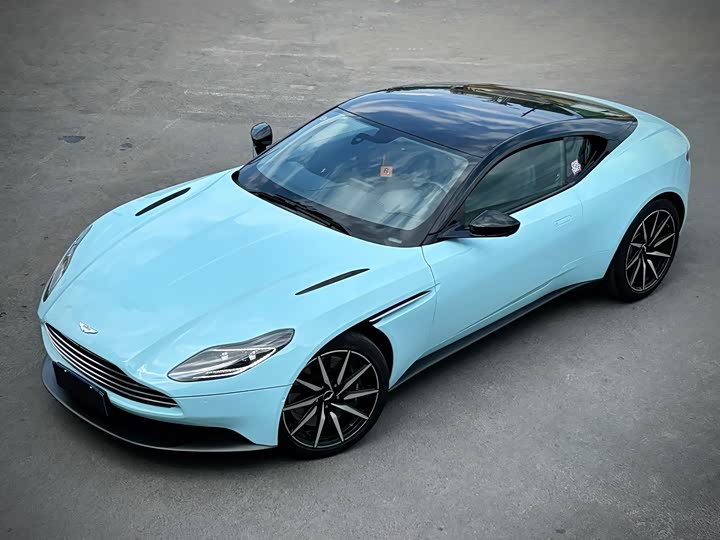 Aston Martin DB11 2019 4.0 T V 8 Coupe — фото 8