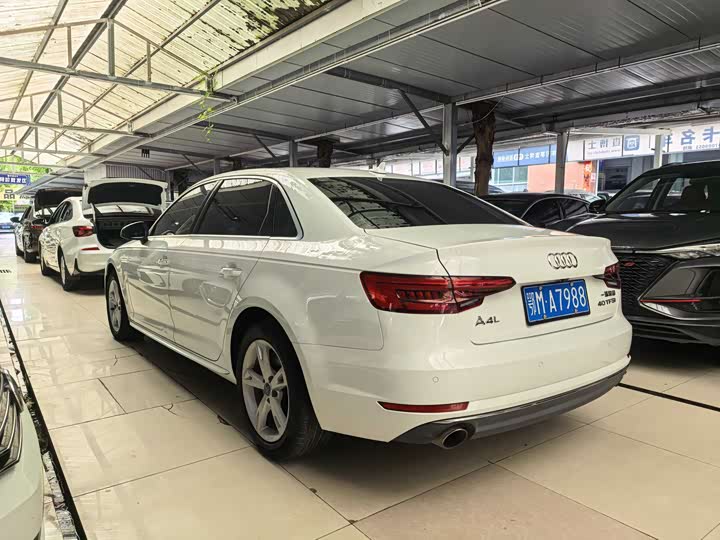 Audi A4L Plus 40 TFSI стиль — фото 8