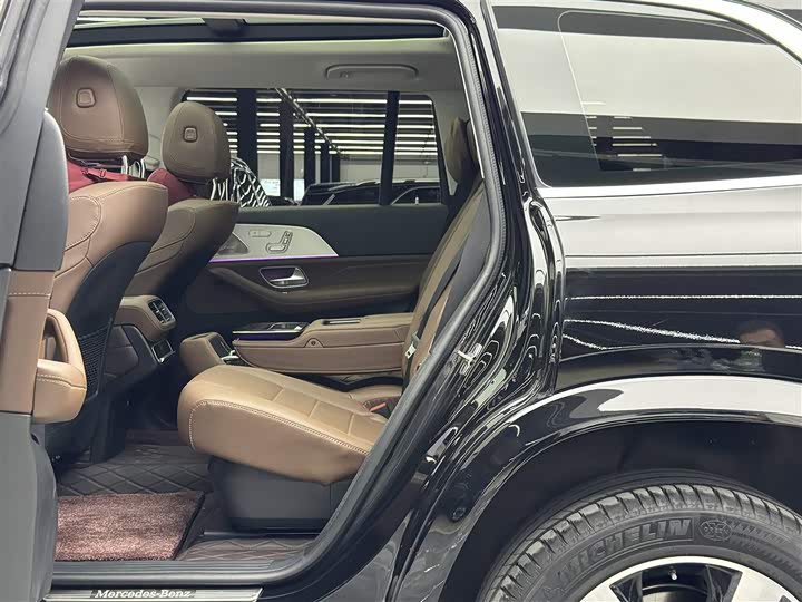 Mercedes-Benz GLS 2024 GLS 400 4 MATIC — фото 7