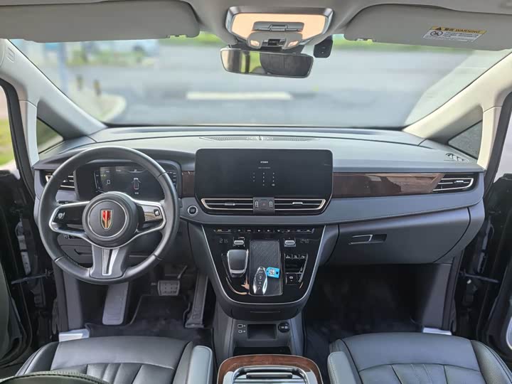 Hongqi HQ9 PHEV 2024 2.0 T 4 WD — фото 16