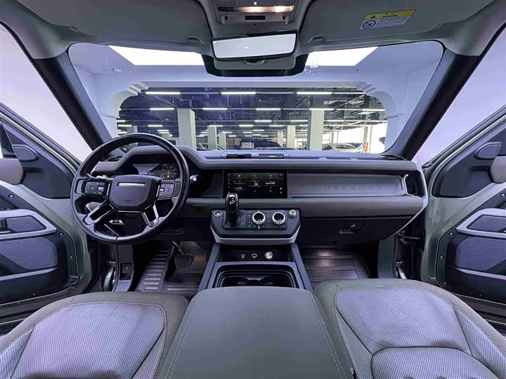 Land Rover Defender — фото 20