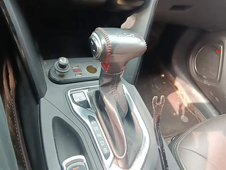 Trumpchi GS4 2017 235 T AT 2 WD — фото 14