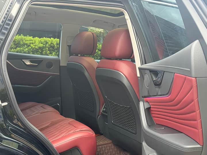 Hongqi HS5 2023 2.0 T Pro — фото 17