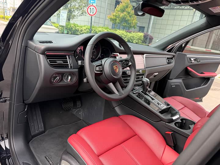 Porsche Macan 2026 Macan 2.0 T — фото 11