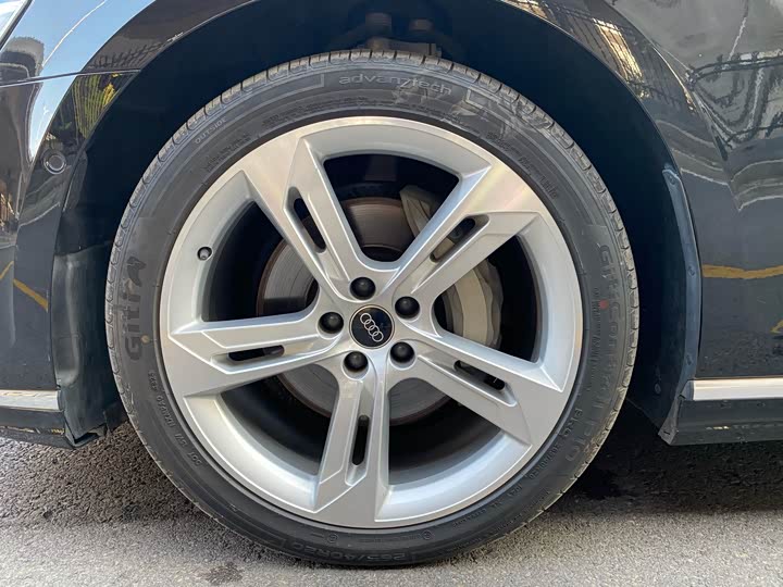 Audi A8 2024 A 8 L 50 TFSI quattro — фото 23