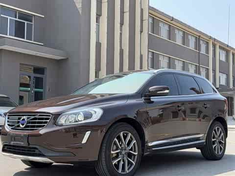 Volvo XC60 2017 T 5 AWD — фото 26