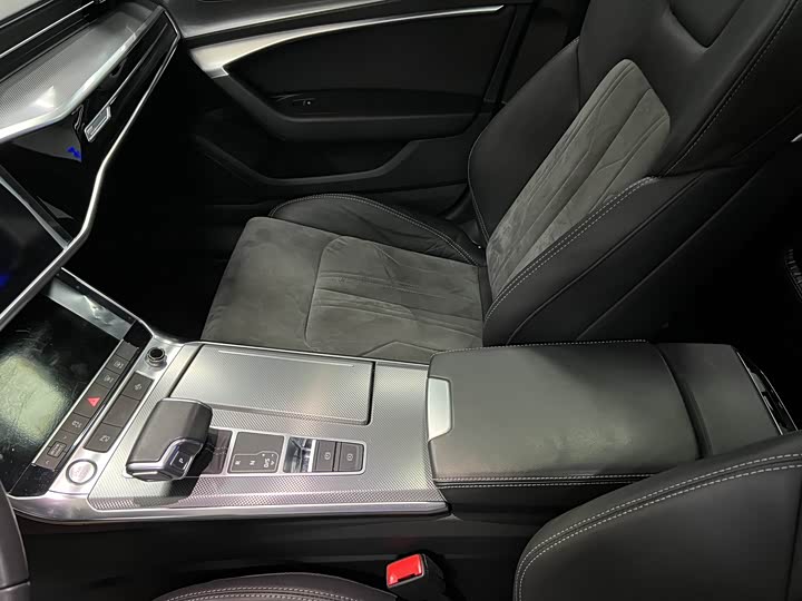 Audi A6L 2020 40 TFSI — фото 7