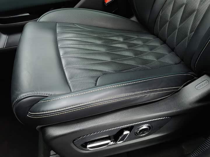 Trumpchi GS8 2022 2.0 TGDI 2 WD ( ) — фото 20