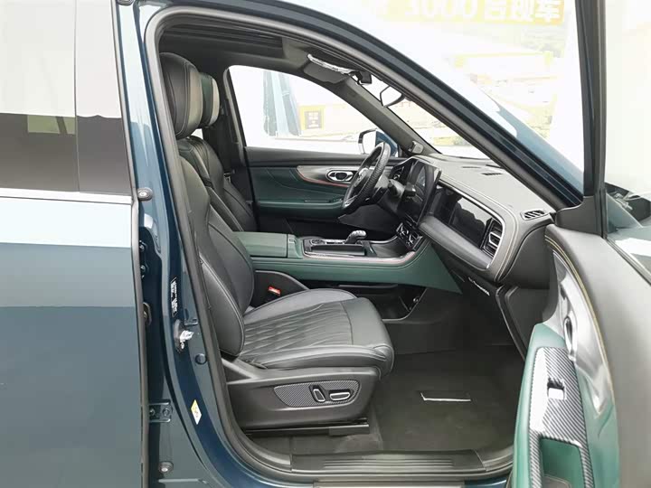 Trumpchi GS8 2022 2.0 TGDI 2 WD ( ) — фото 23