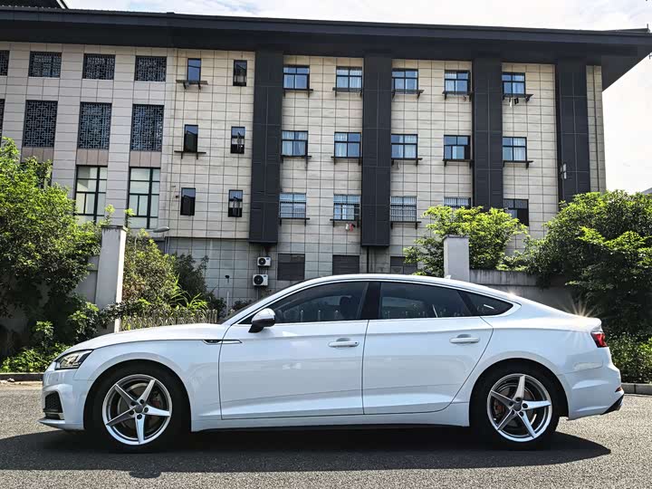 Audi A5 2019 Sportback 40 TFSI — фото 12