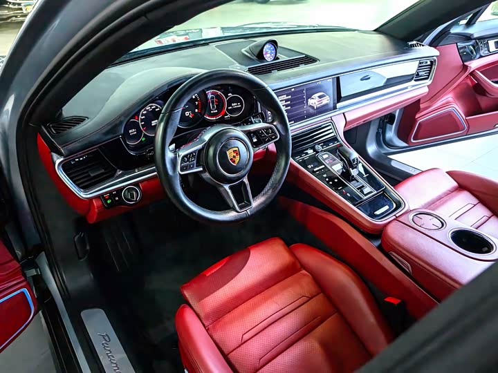 Porsche Panamera 2019 Panamera 2.9 T — фото 20