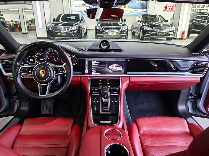 Porsche Panamera 2019 Panamera 2.9 T — фото 9