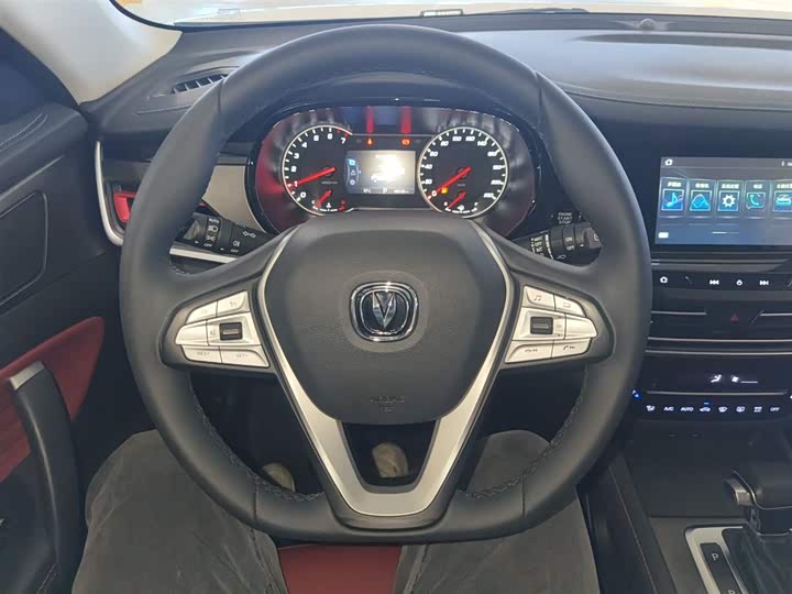 Changan CS35 PLUS 2020 1.4 T DCT — фото 7