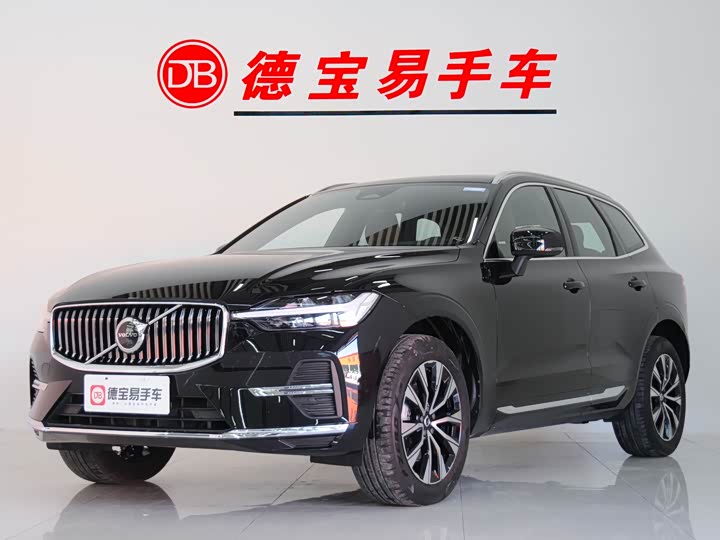 Volvo XC60 2025 B 5 4 WD — фото 1