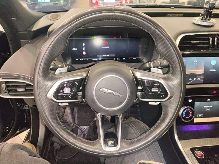 Jaguar XEL 2023 2.0 T 250 PS R-DYNAMIC S — фото 3