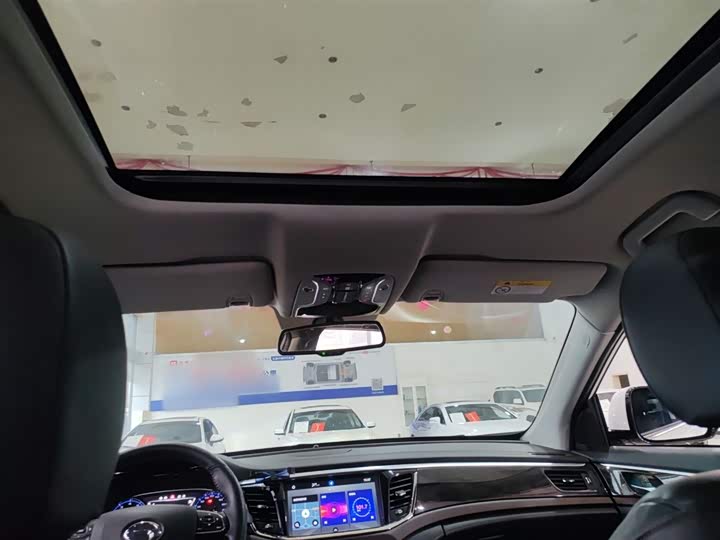 Trumpchi GS8 2017 320 T 2 WD ( ) — фото 18
