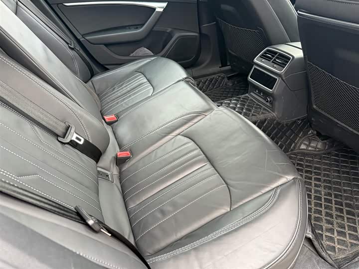 Audi A6L 2023 45 TFSI — фото 7