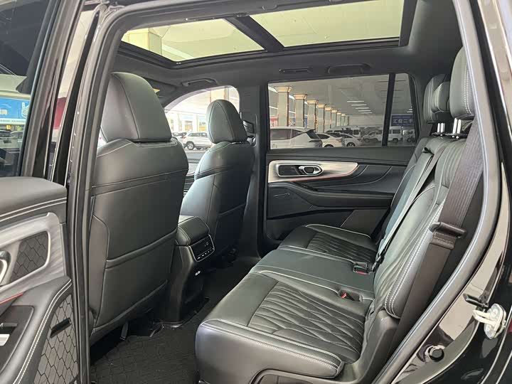 Trumpchi GS8 2022 2.0 TGDI 2 WD ( ) — фото 6