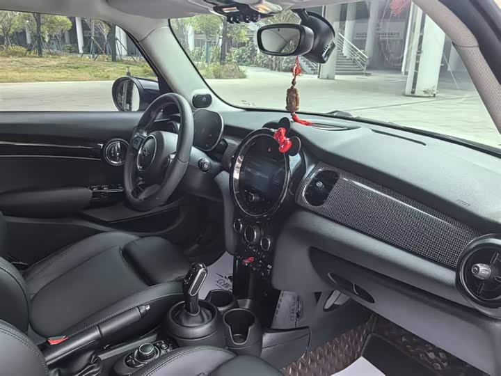 MINI Hatch — фото 15