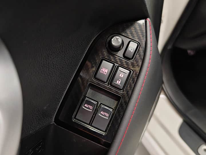 Subaru BRZ 2020 2.0 L MTtype-RS — фото 14