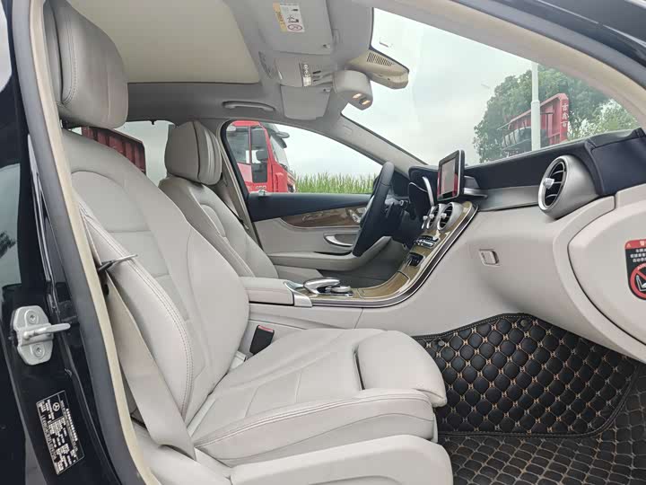 Mercedes-Benz C-Class 2015 C 200 L — фото 12