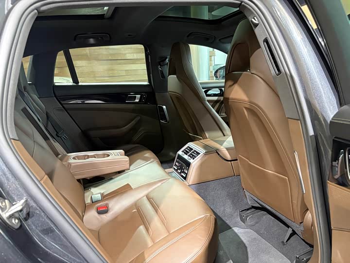 Porsche Panamera 2017 Panamera 4 Sport Turismo 3.0 T — фото 19