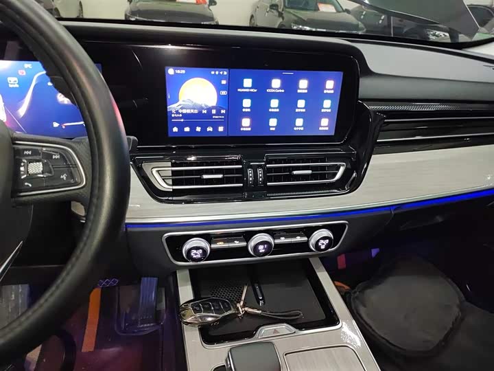 Hongqi HS5 2025 2.0 T 2 WD Pro — фото 9