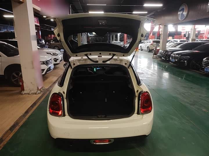 MINI Hatch — фото 19