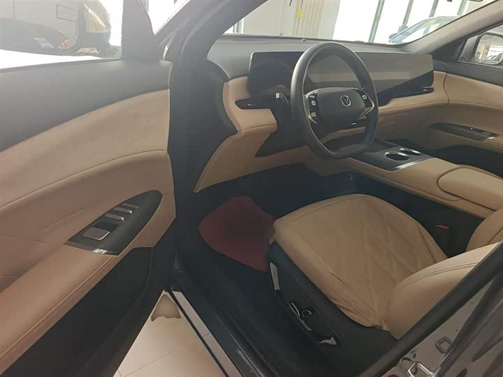 Changan CS75 PLUS 2025 1.5 T — фото 12