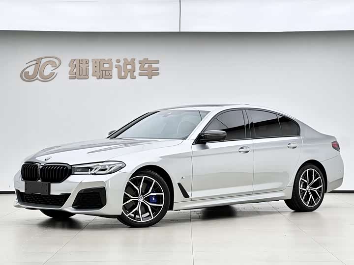 BMW 5 Series — фото 1