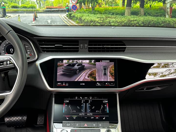 Audi A7L 2023 55 TFSI quattro S-line — фото 9