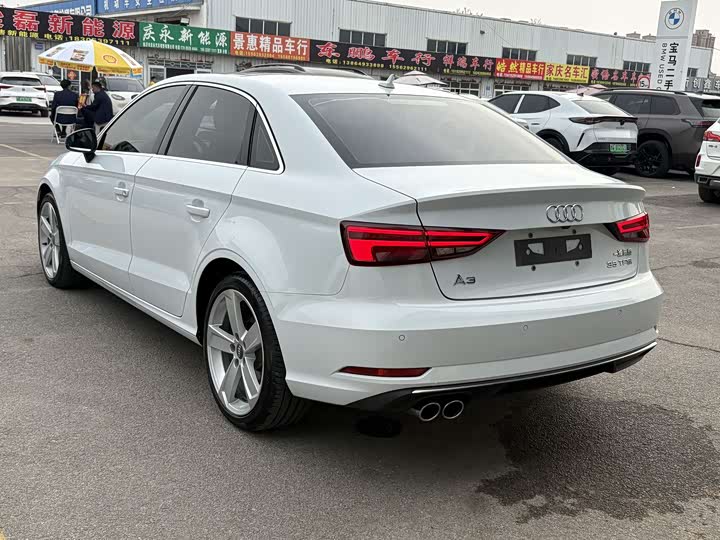 Audi A3 2018 30 Limousine 35 TFSI — фото 13